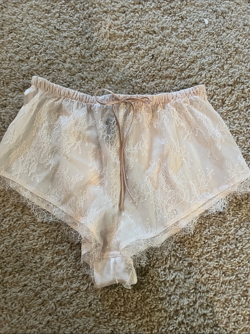 Victoria's Secret Sheer Lace Cami & Shorts Set - silky satin with lace - Picture 7 of 9
